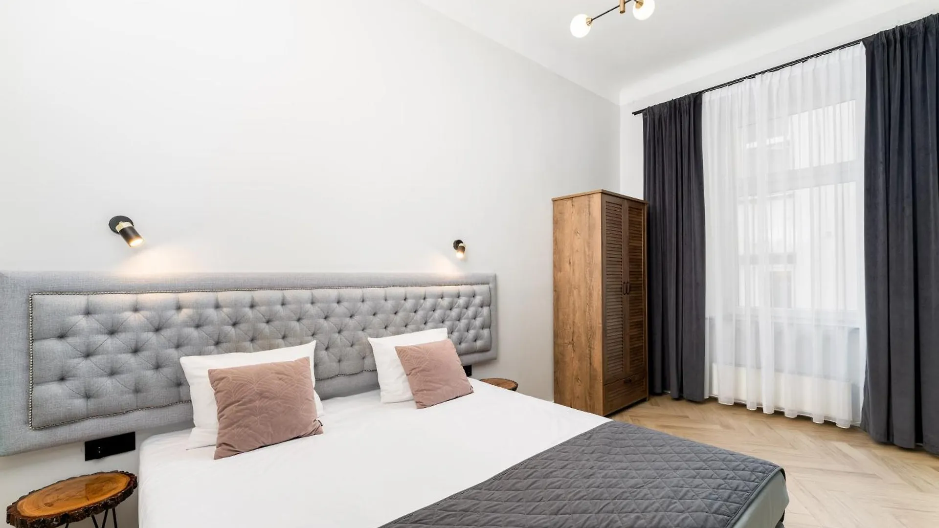 Erasmus Student Apartments - Old Town Cracovia 0*,  Polonia