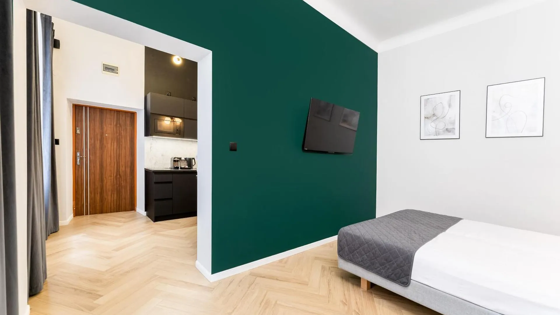 Erasmus Student Apartments - Old Town Cracovia 0*,  Polonia